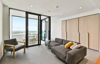 3902/10 Commerce Street, Auckland Central