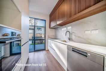 18/85 Cascades Road, Pakuranga Heights