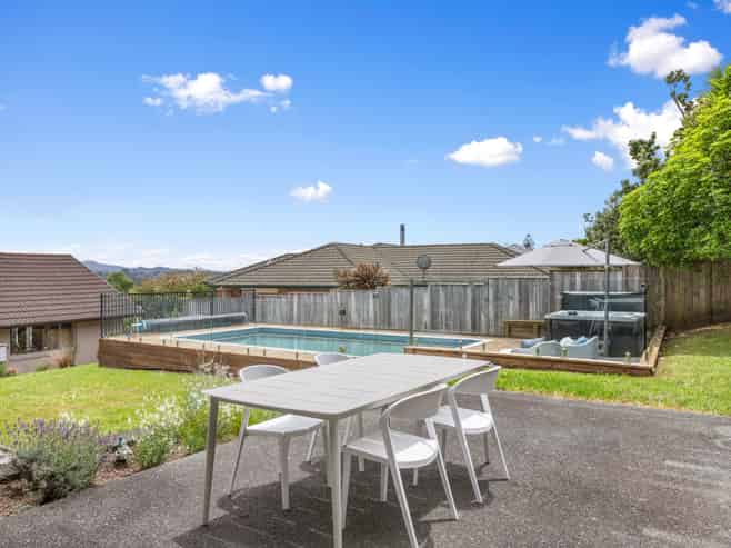 5 Foothills Lane, Glen Eden