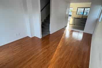 41 Red Arches Road, Henderson