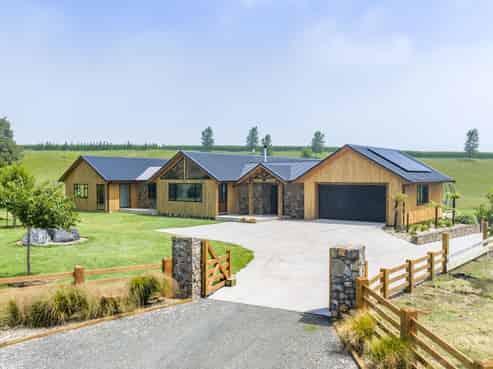 120 Corcoran Rd, Te Pahu