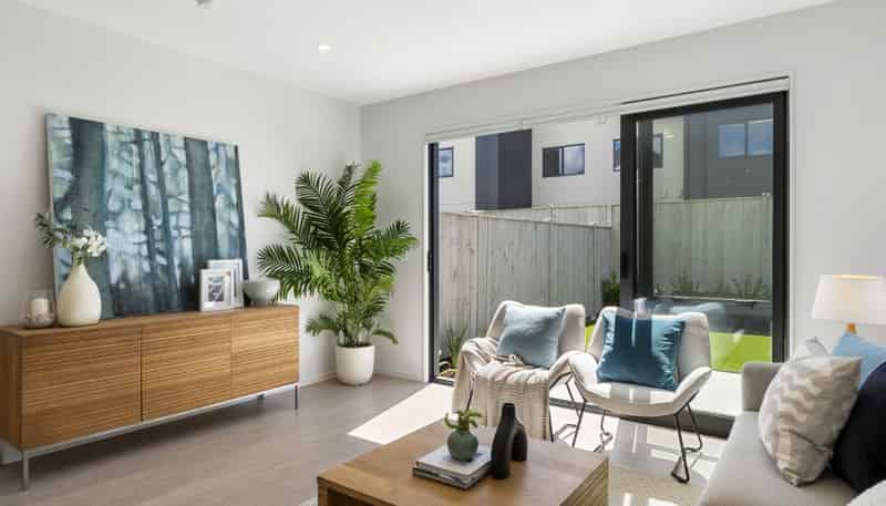 10 Paraone Crescent, Conifer Grove