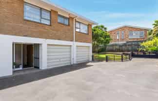 12A Ranui Street, Matua