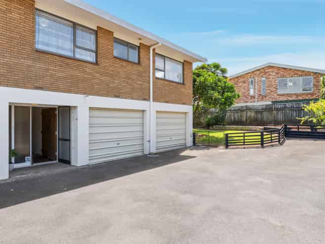 12A Ranui Street, Matua