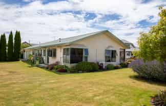 6 Orchard Drive, ALEXANDRA