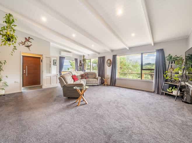 17 Seymour Grove, Kingsley Heights