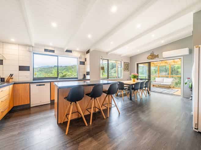 17 Seymour Grove, Kingsley Heights