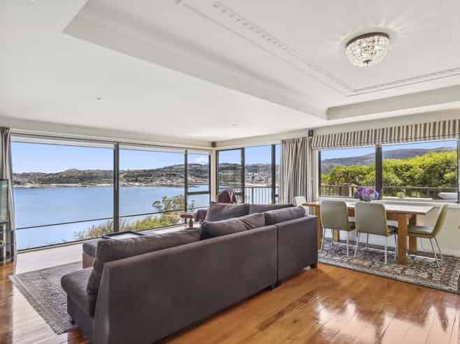 9 Glengyle Street, Vauxhall