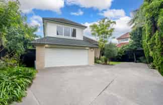 2/14 Casabella Court, Northpark