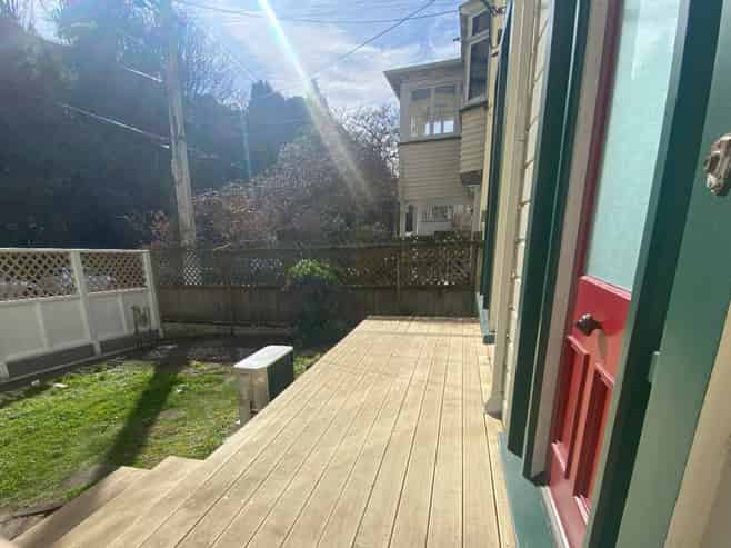 B/129 Glenmore Street, Thorndon