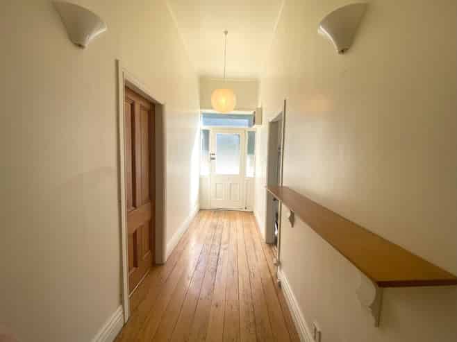 B/129 Glenmore Street, Thorndon