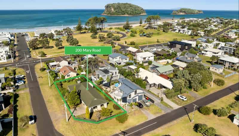 200 Mary Road, Whangamata