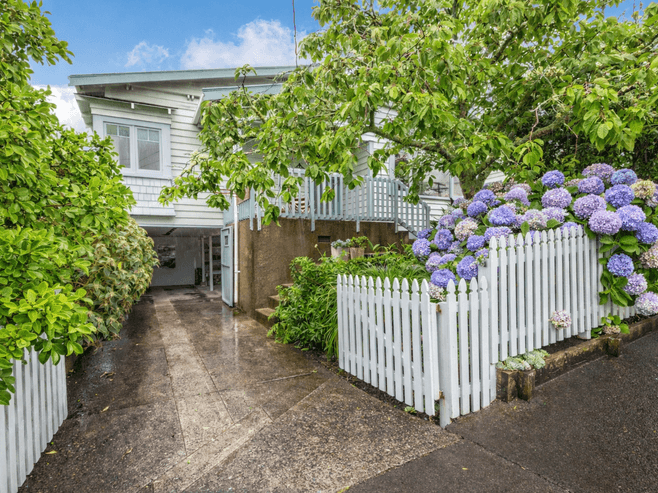 80 Warnock Street, Westmere