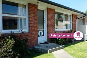 2/94 Charles St, Waltham