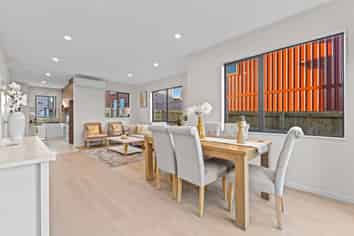 8-11/ 33 Heatherbank Street, Glen Innes