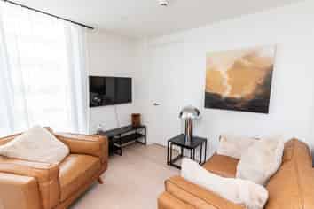 604/10 Alpha Street, Wellington Central