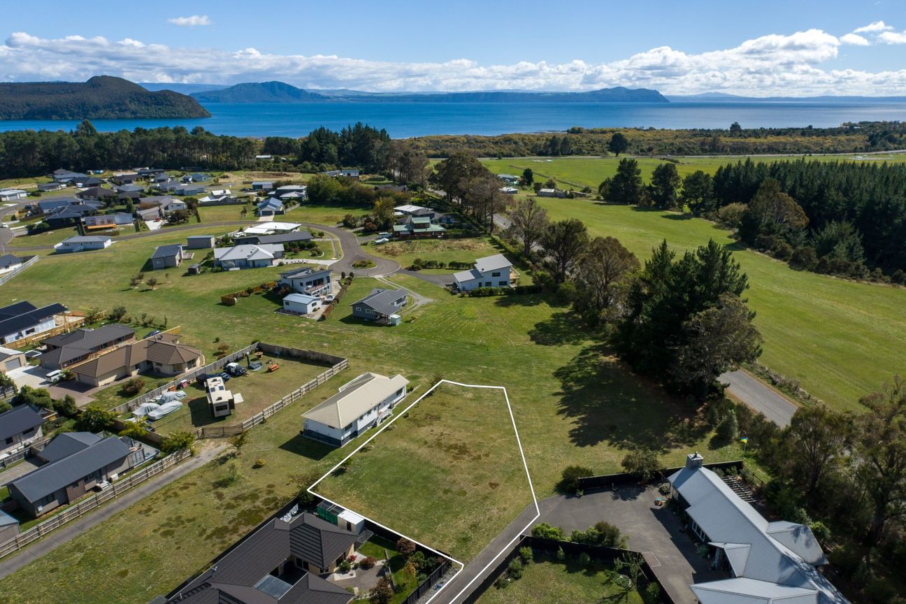 Build New in Motuoapa - Vista 2