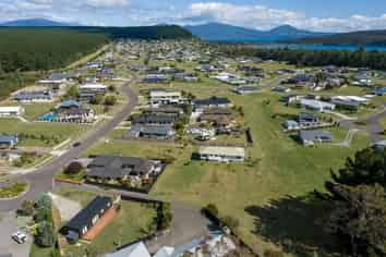 194 Parekaawa Drive, Motuoapa