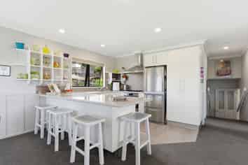 6A Taramea Rise, Pyes Pa