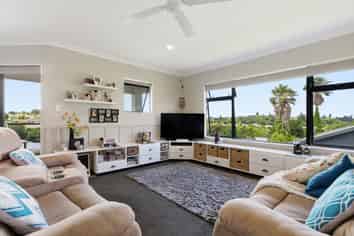 6A Taramea Rise, Pyes Pa