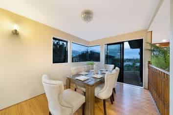 4 Gordon Stanley Drive, Massey