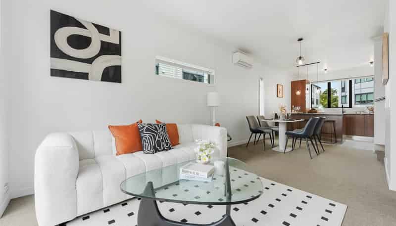 313 Murphys Road, Flat Bush