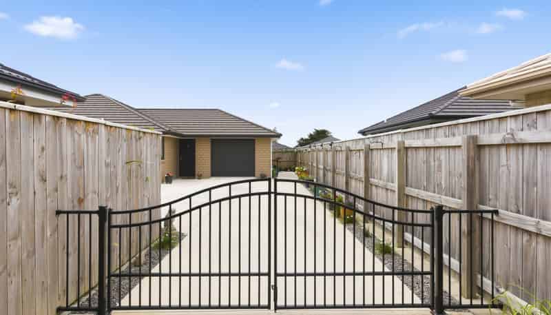 4 Hawera Avenue, Levin