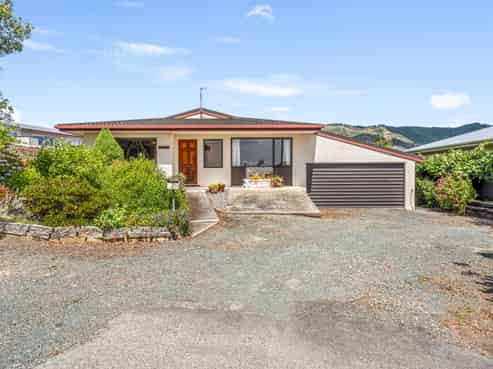 2 Trinity Lane, Richmond