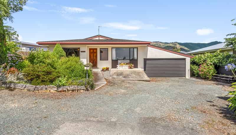 2 Trinity Lane, Richmond