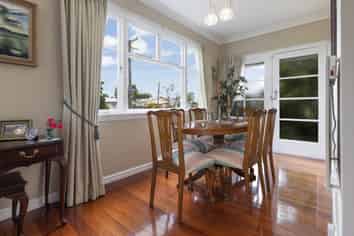 24 Queenwood Road, Levin