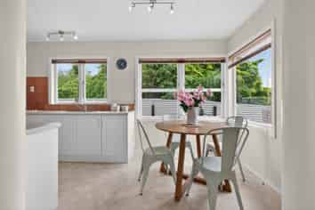 37 Mountbatten Grove, Clouston Park