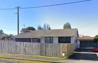 1 Snell Drive, Chartwell