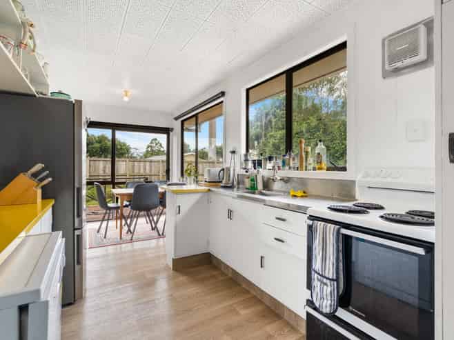 1 Snell Drive, Chartwell