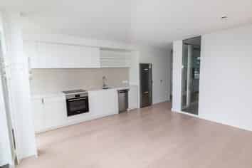 913/10 Alpha Street, Wellington Central