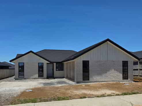 11 BOOKER DRIVE, Tuakau