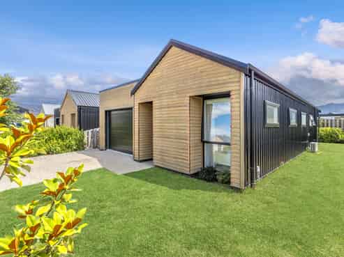 7 Lindis Road, Wanaka