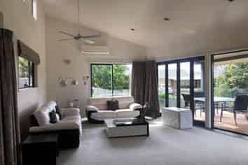 3 Harbour Lights Way, Onerahi