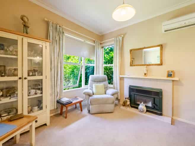 603 Queen Street East, Parkvale