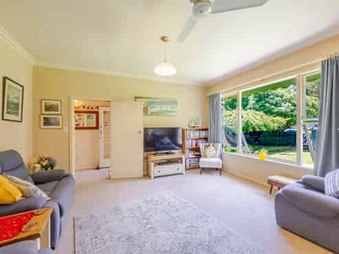 603 Queen Street East, Parkvale