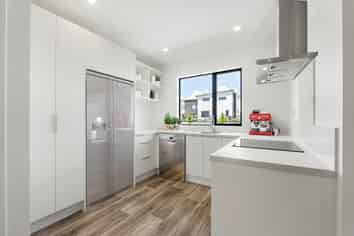 9 Karamu Street, Flat Bush