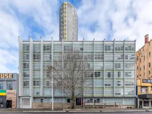 201/133 Beach Road, Auckland Central