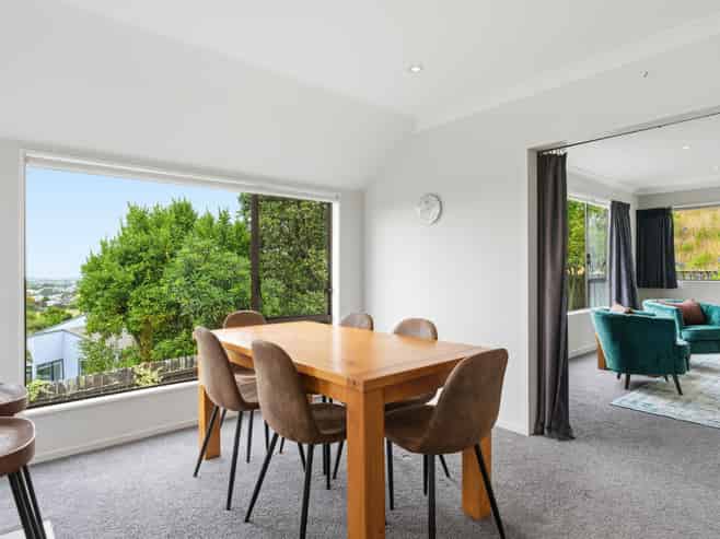 30 Aiken Road, Saint Johns Hill