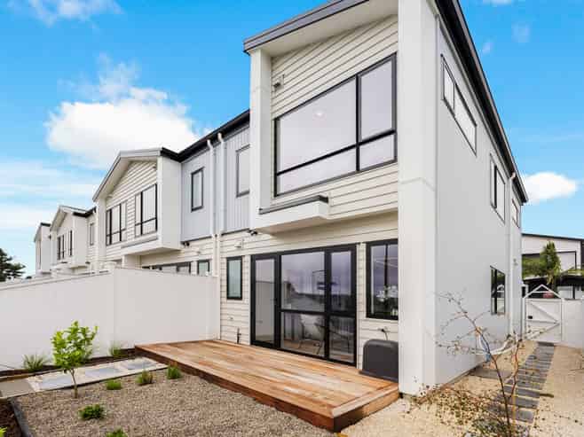 35 Observation Green, Hobsonville