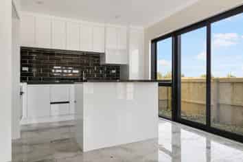 251a Weymouth Road, Manurewa