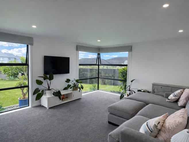 9 Moores Road, Millwater