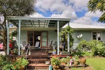 26 Sir William Hale Crescent, Moerewa