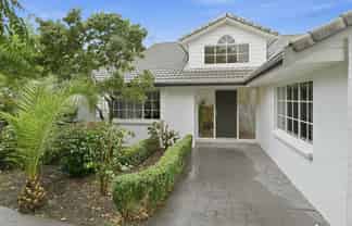 10 Highgate Place, Somerville