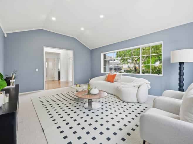 10 Highgate Place, Somerville