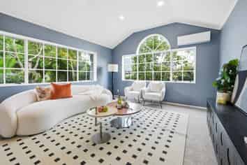 10 Highgate Place, Somerville