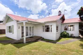 43 Dundas Street, Seatoun